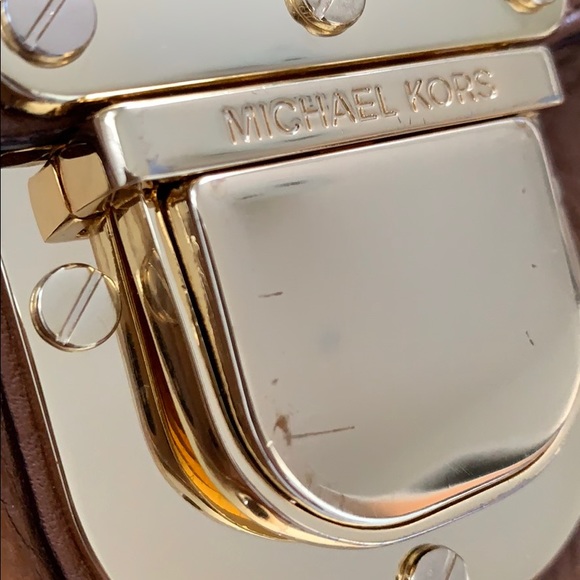 MICHAEL KORS Brown Crossbody - Picture 6 of 6